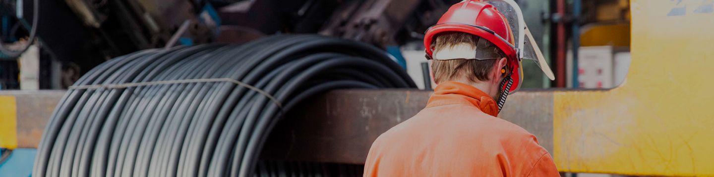 trabajador de espalda